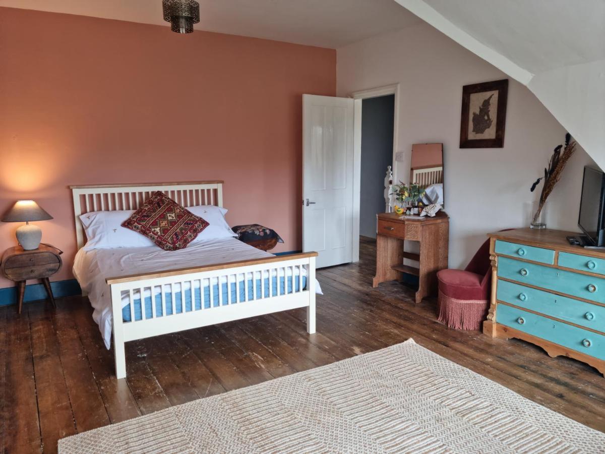 Spacious Top Floor Suite Top Of Edwardian House Hastings Esterno foto